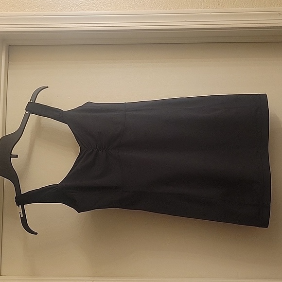 Lululemon Black Aria II Scoop Back Yoga Workout Tank Size 6 - Picture 4 of 10